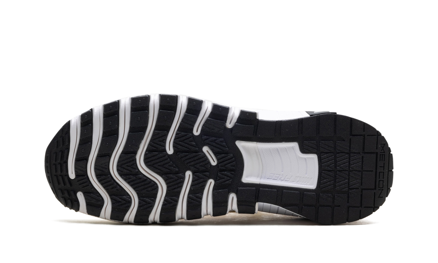 Free Metcon 6 TB "Vegas Gold Black White" HM3754 701