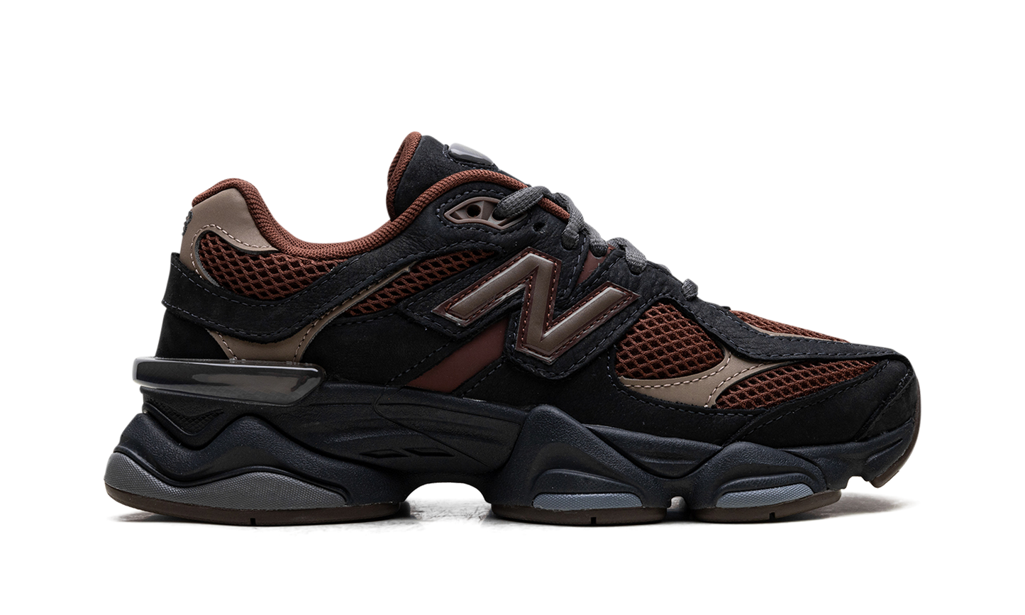 9060 "Phantom Rich Oak" U9060RFB