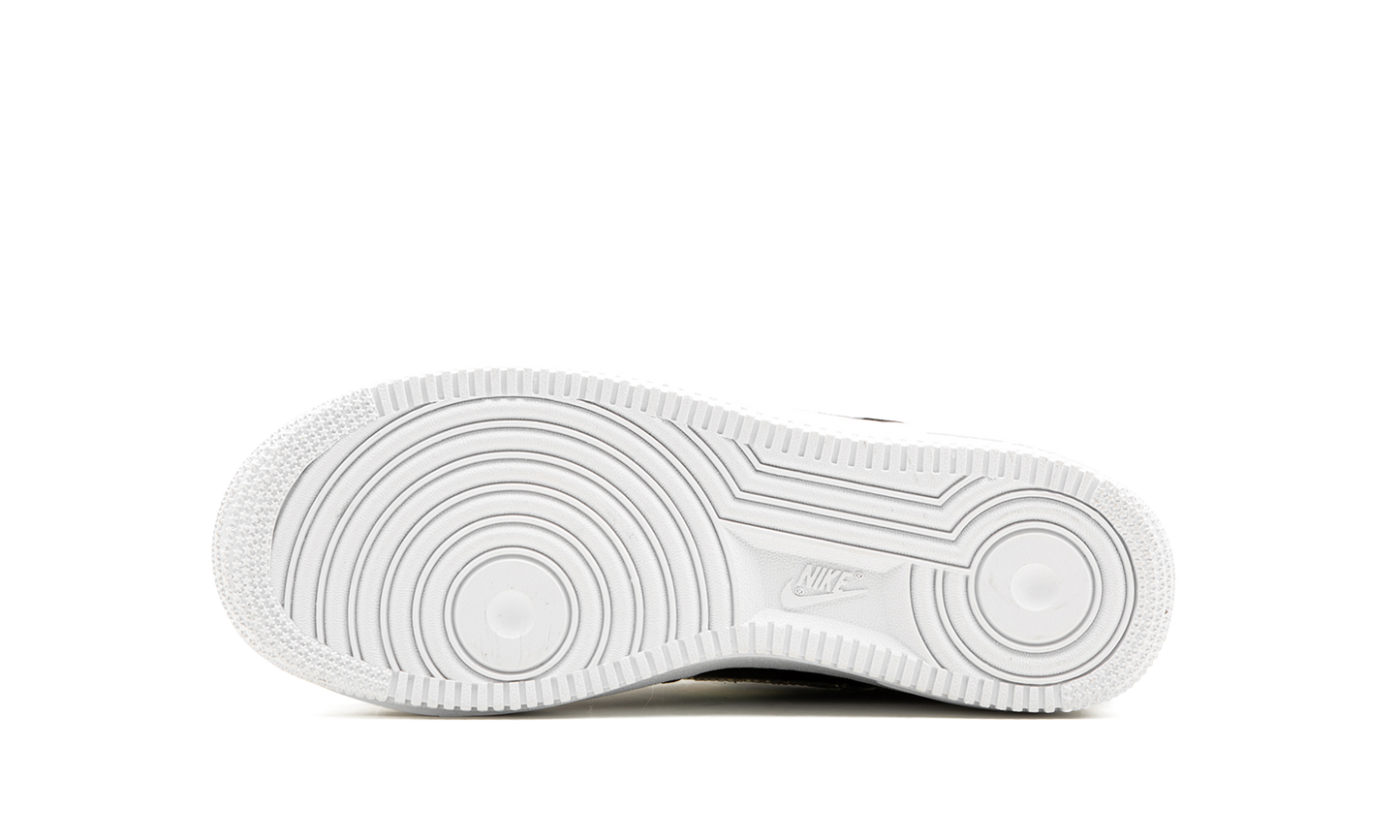 Air Force 1 Low LV8 GS "Digital Swoosh - Black"