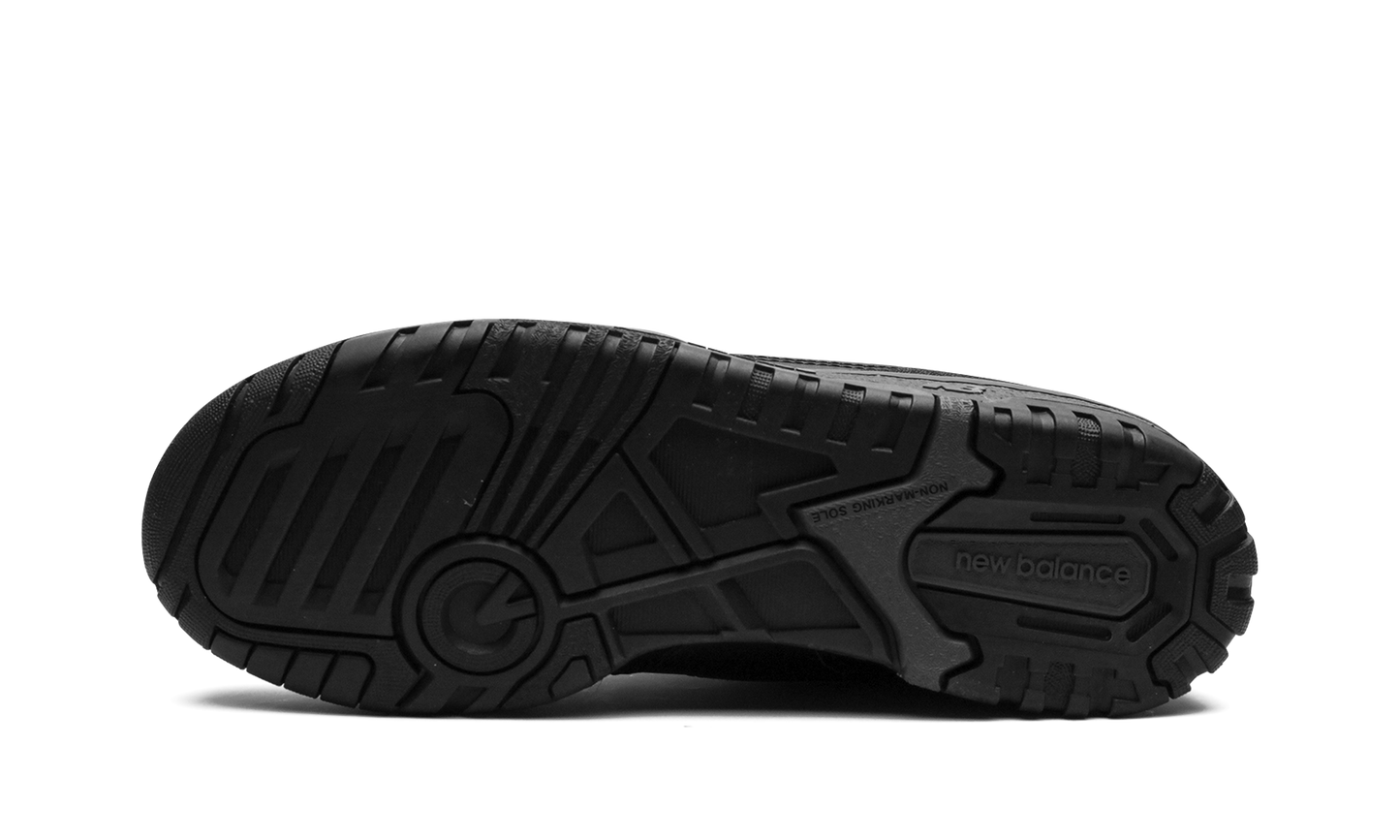 550 GS "Triple Black" GSB550BB