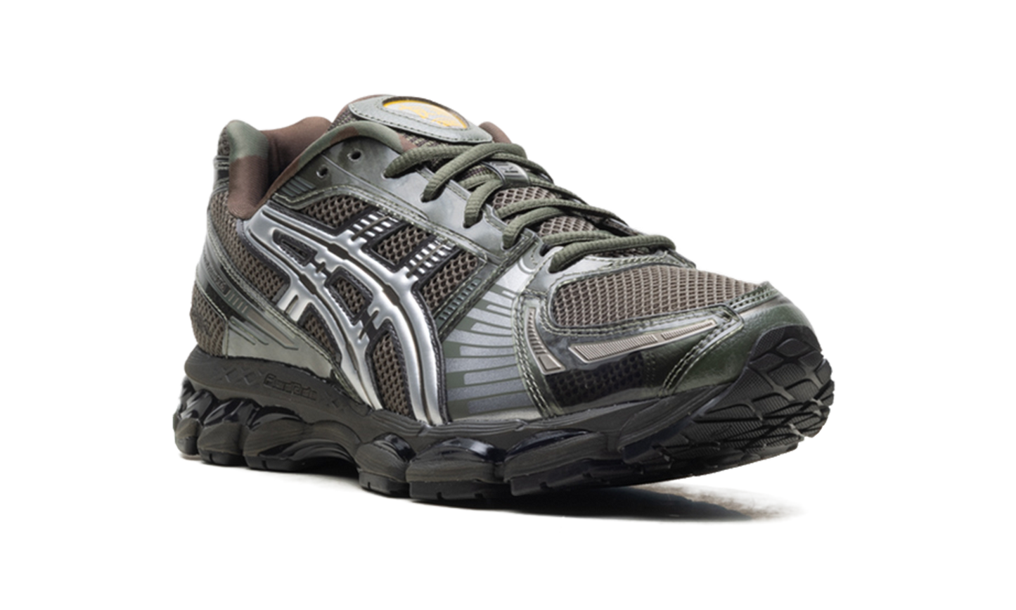 GEL-KAYANO 12.1 "Kith - Captain America vs. Guile - Double Box" AI MVC011298