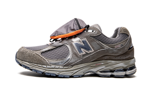 2002R "Grey Pouch" M2002RVA