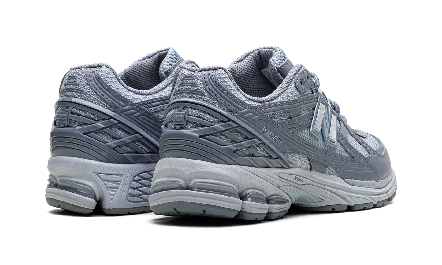 1906 "Arctic Grey" M1906NL