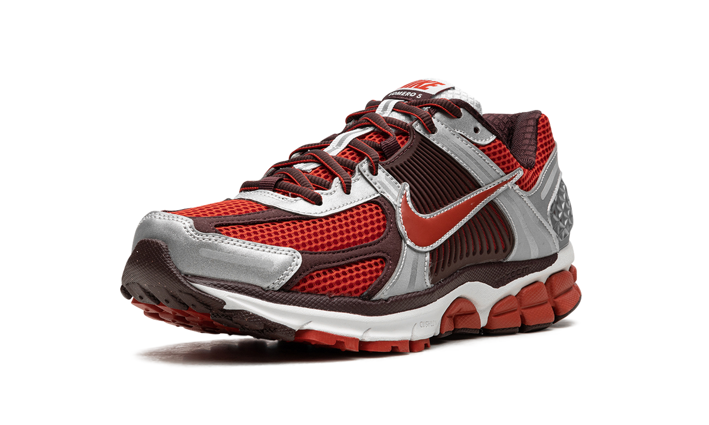 ZOOM VOMERO 5 WMNS "Team Red" FN7778 600