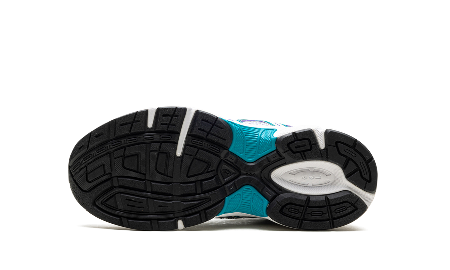 Gel-1130 GS "SPACE LAVENDER" 1204A163 107