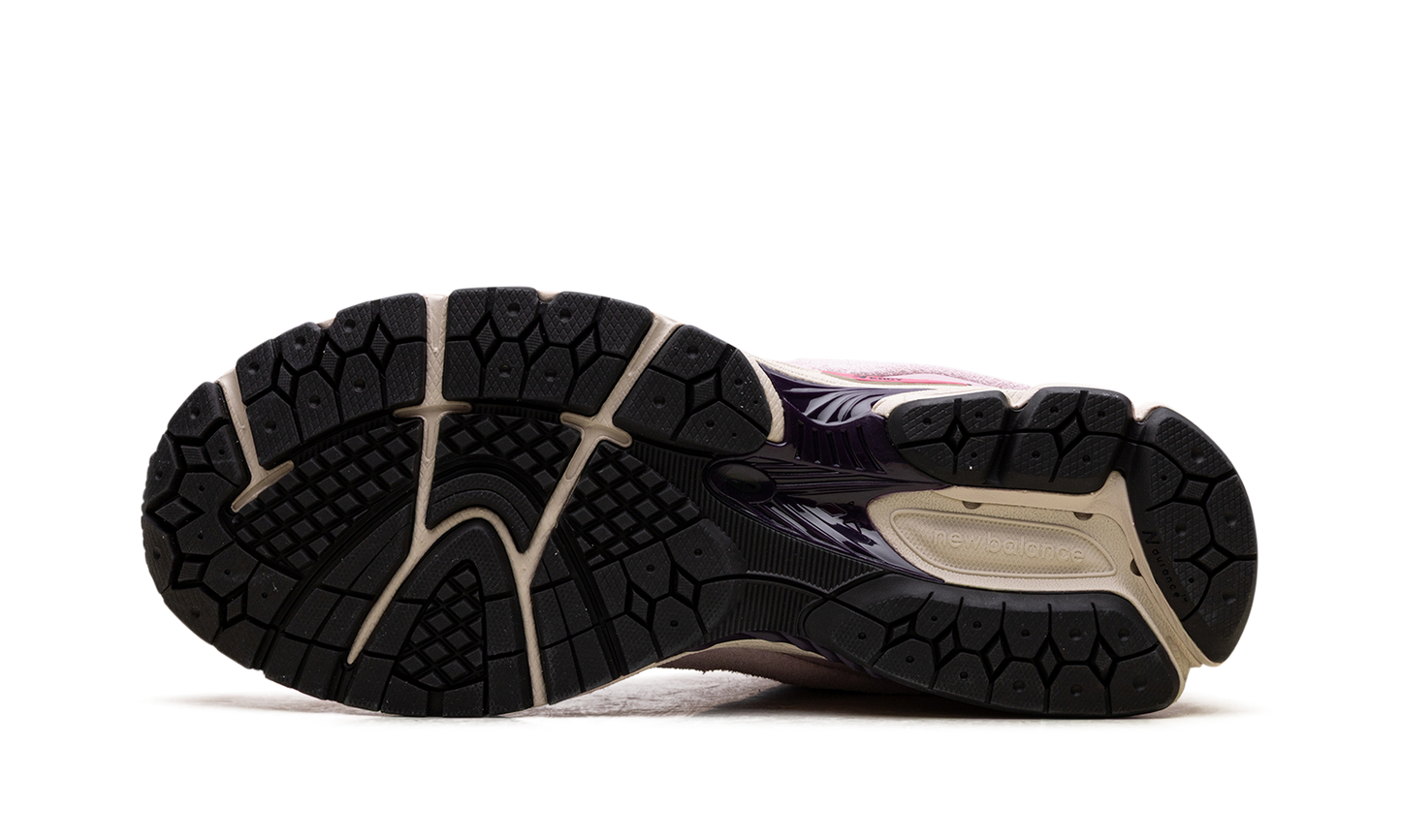 2002R "Passion Fruit Dragon Berry" U2002RTB