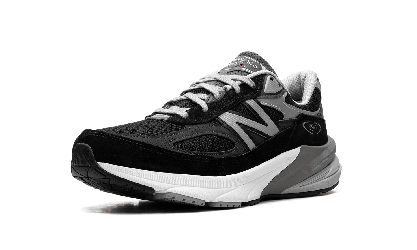 990v6 "Black / Silver" M990BK6