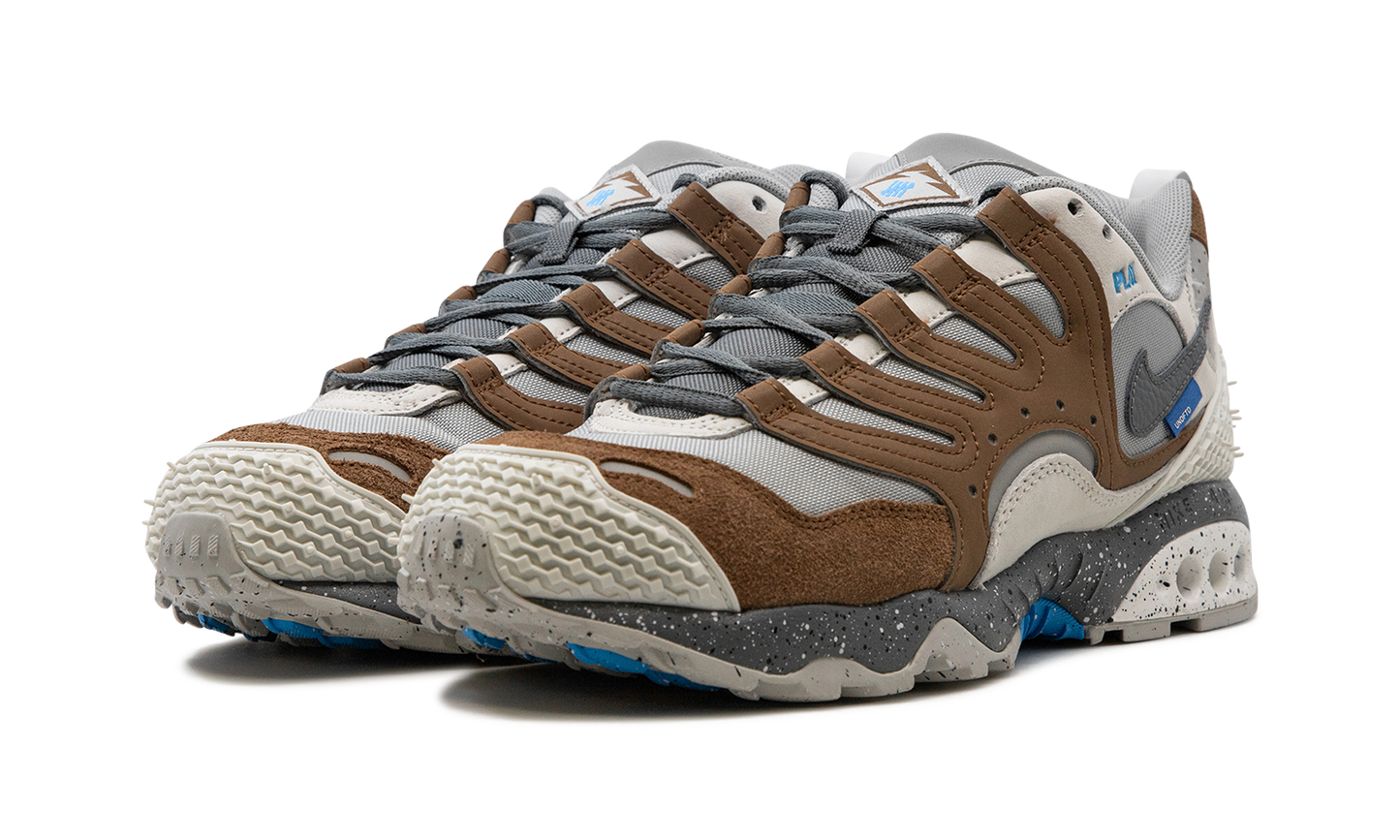 Air Terra Humara "UNDEFEATED - Archaeo Brown" FN7546 200