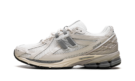 1906R "Beige Grey" M1906RFI