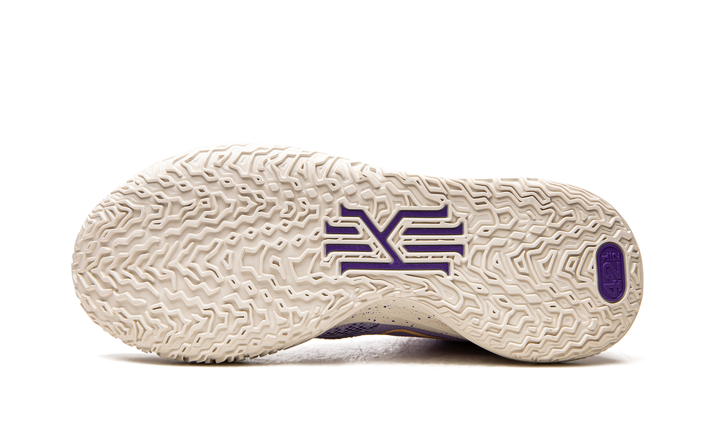 Kyrie 7 "Daughters" CQ9326 501