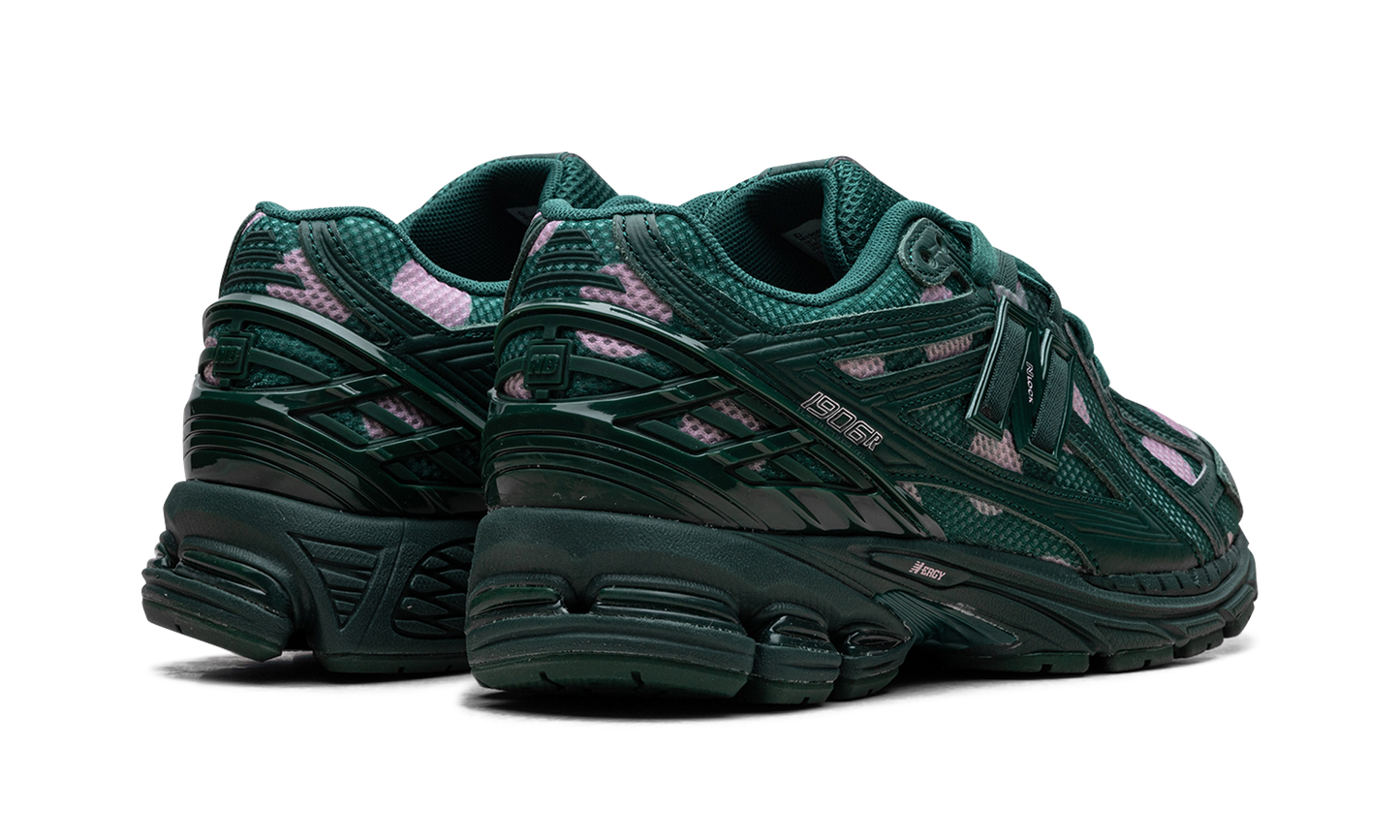 1906R "Polka Dot Green" M1906RPI