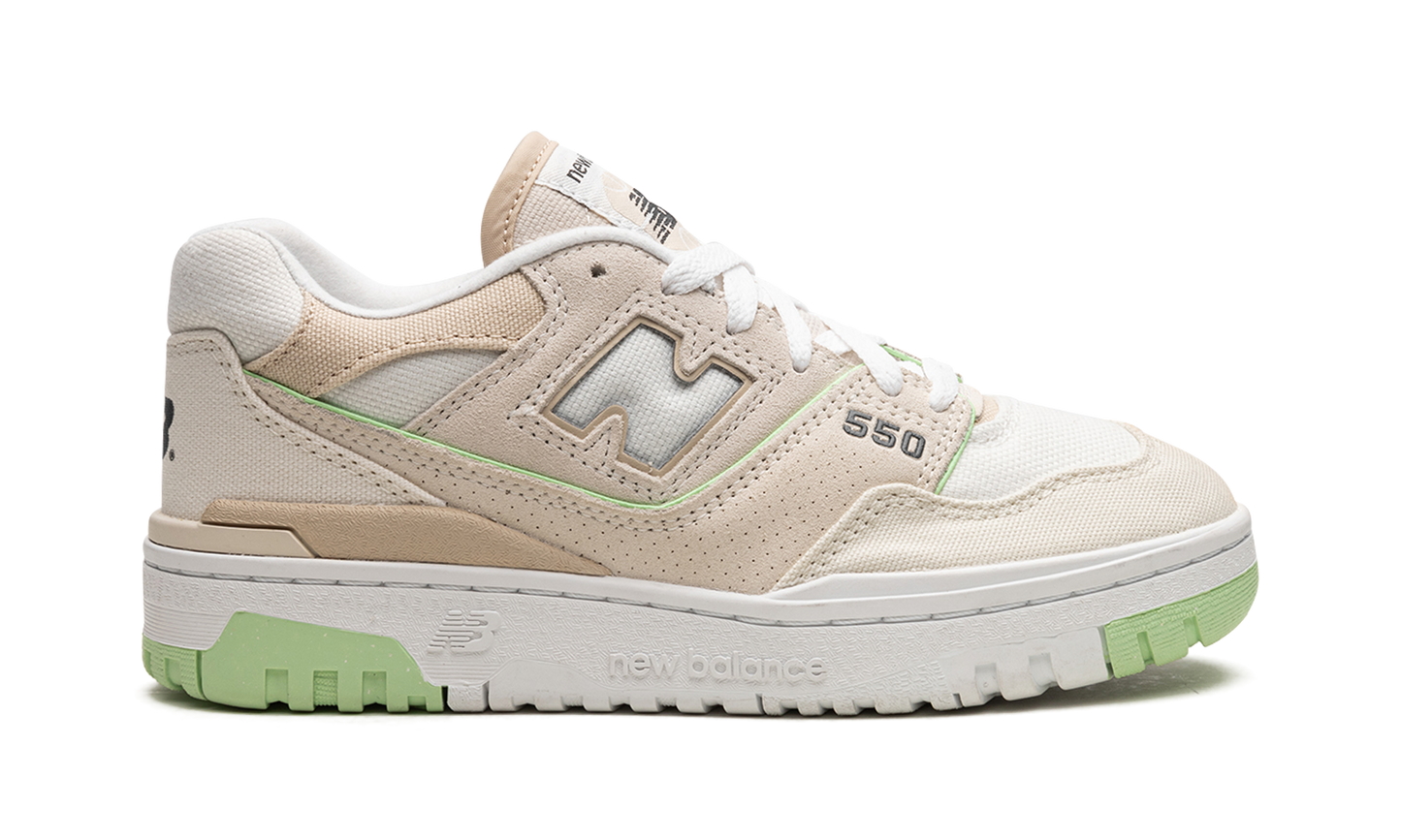550 WMNS "Turtledove Green Aura"