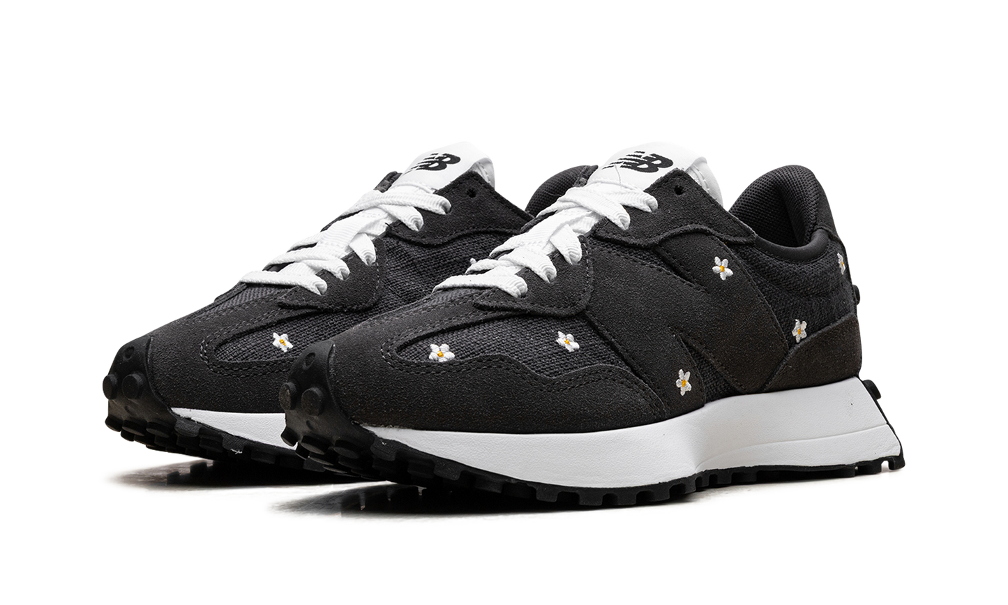 327 WMNS "Black Cement Floral Embroidery" WS327DCB