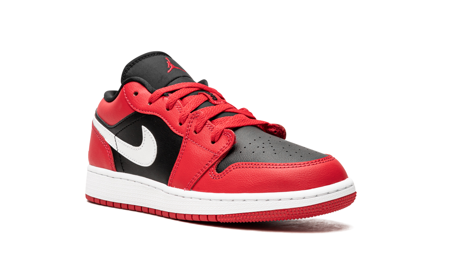 Air Jordan 1 Low GS "Black / Very Berry" 553560 061