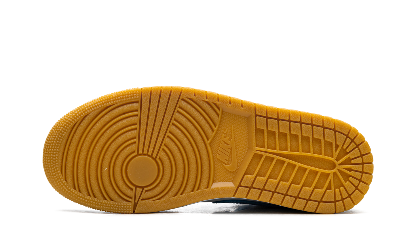 Air Jordan 1 Low WMNS "Aquatone" DC0774 104