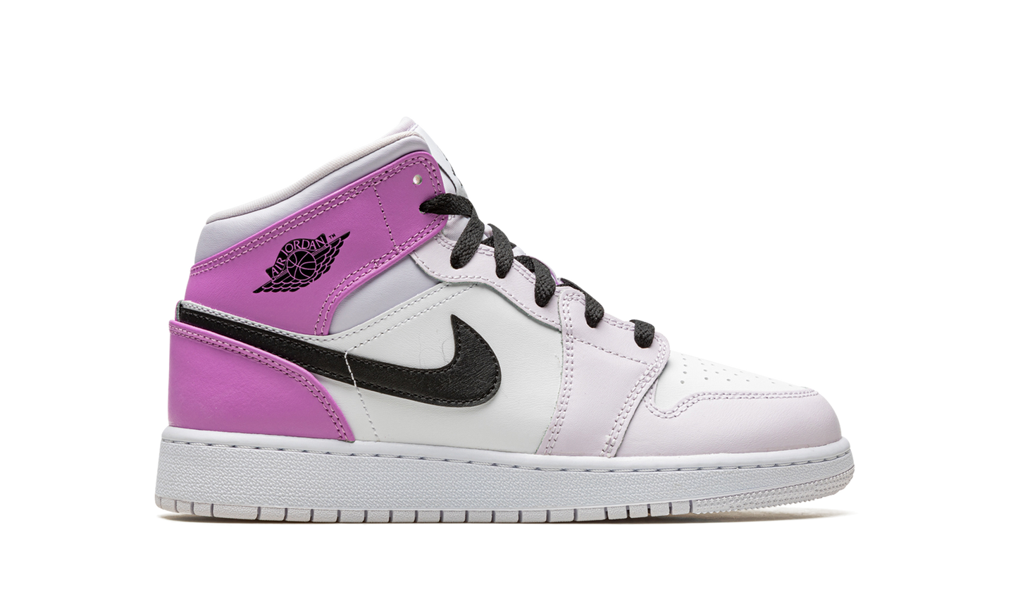 Air Jordan 1 Mid GS "Barely Grape" DQ8423 501