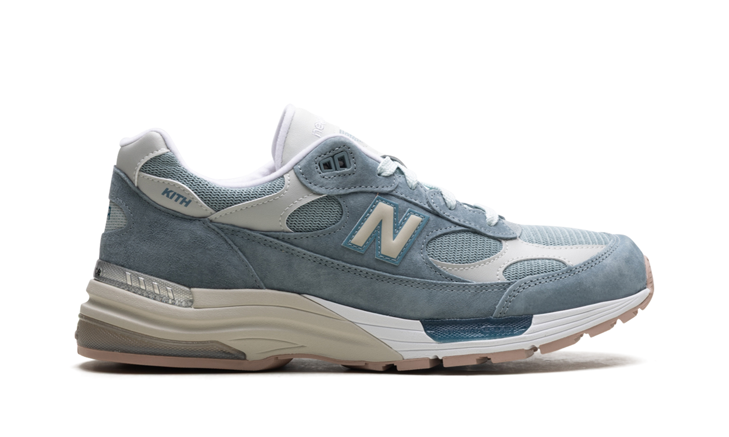 992 "MiUSA Kith Osaka Pack" U992KT