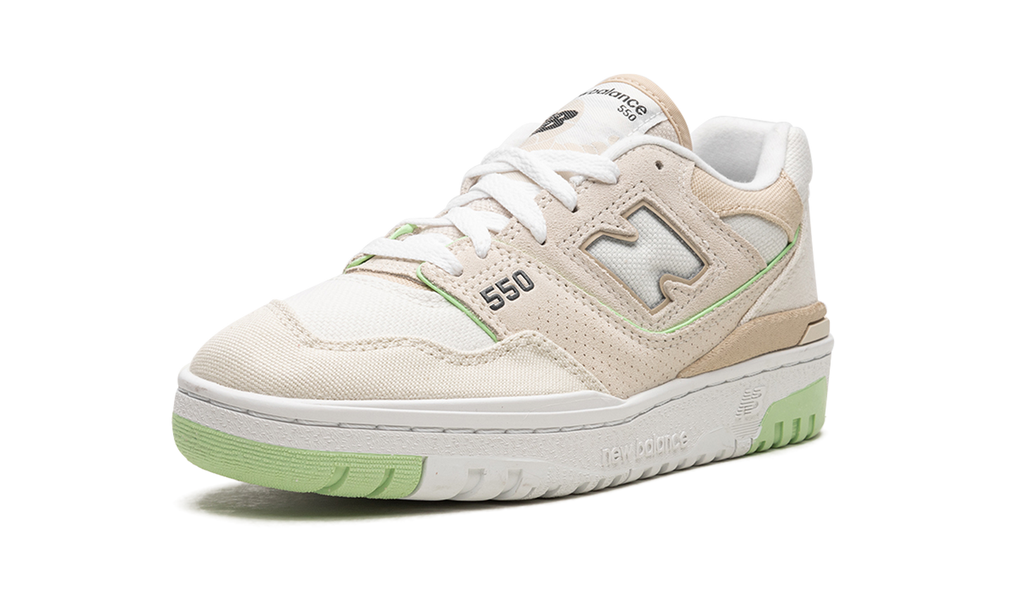 550 WMNS "Turtledove Green Aura"