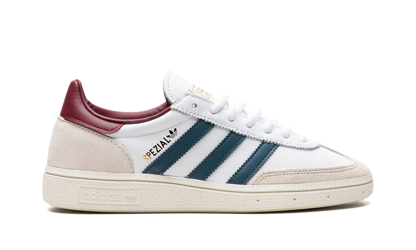 Handball Spezial "White Arctic Night" IF3742