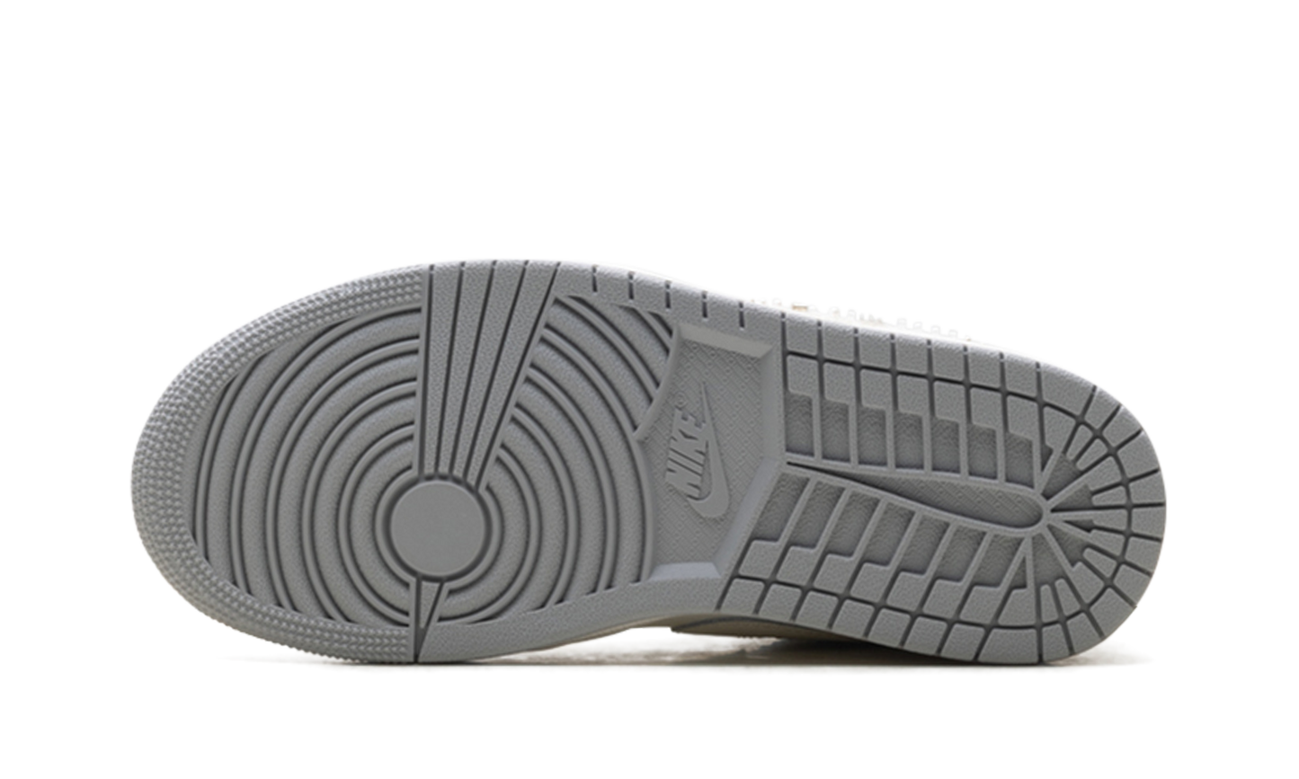 Air Jordan 1 Low WMNS "Sail Soft Pearl" IH7323 100