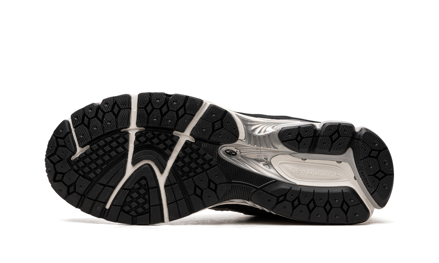 2002R "Slate Grey / Black" M2002RSG