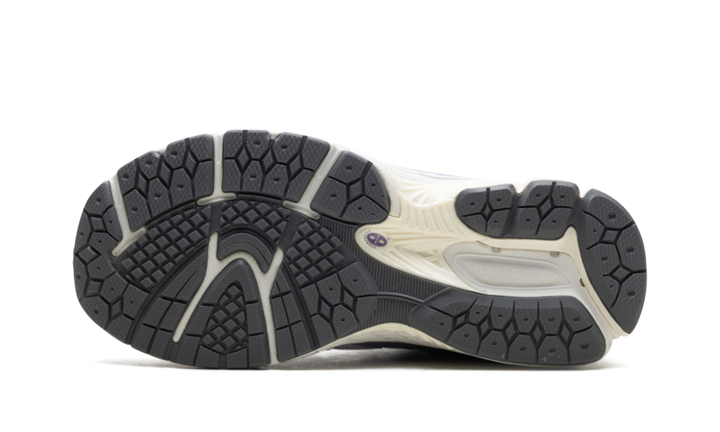 2002R GS "Astral Purple" GC2002PK