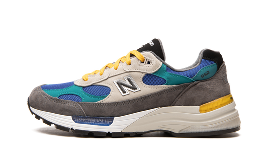 992 "Grey / Blue / Teal / Yellow"
