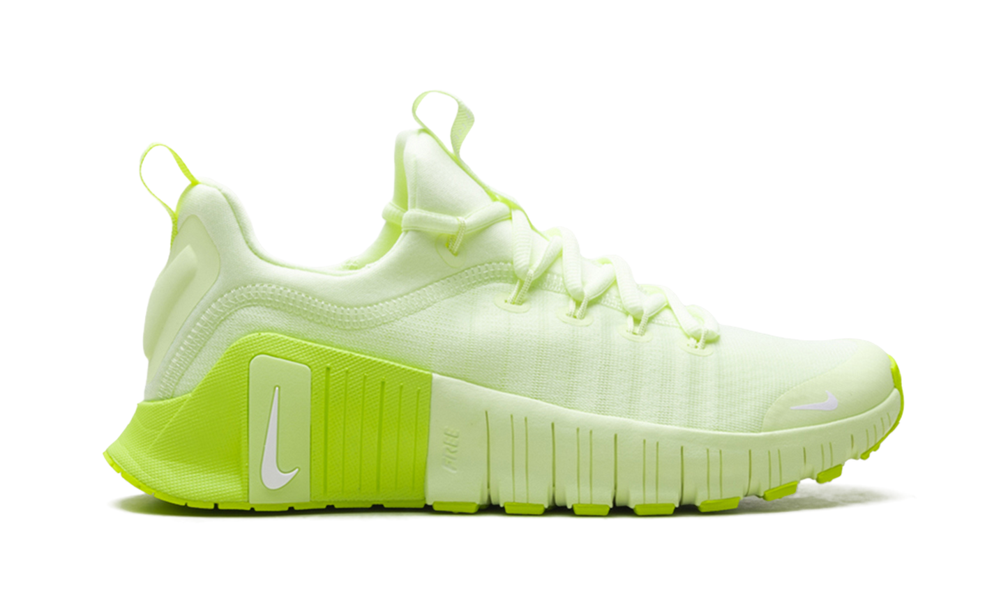 Free Metcon 6 WMNS "Volt Glow" FJ7126 702