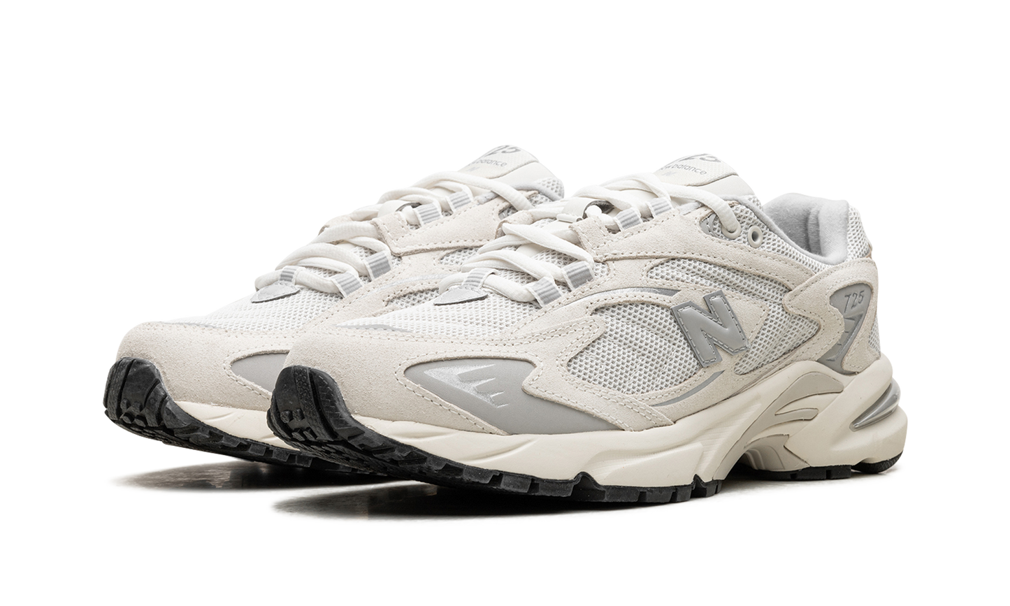 725V1 "Sea Salt" ML725UF