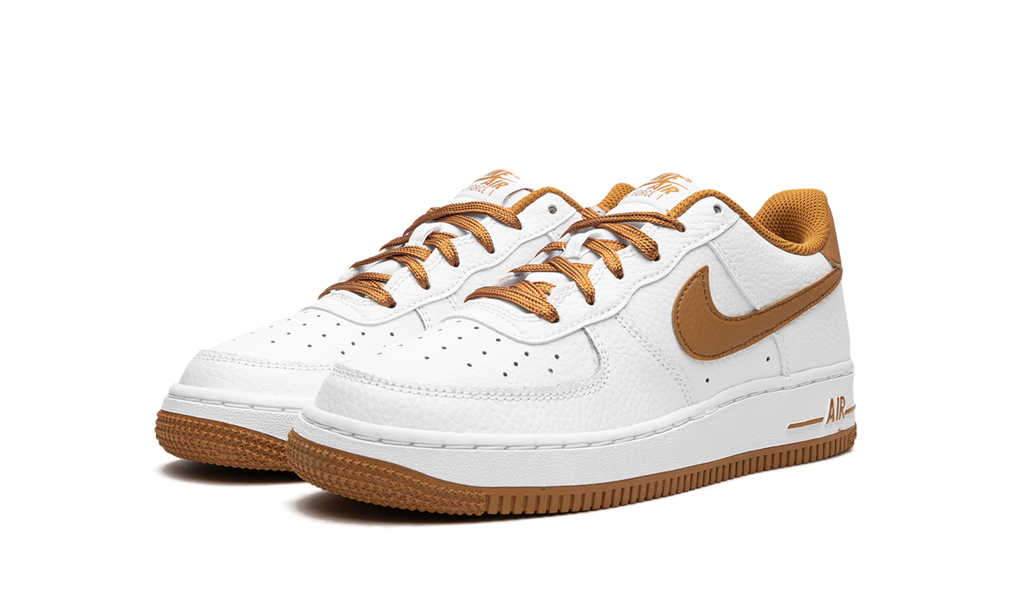 Air Force 1 Low GS "Desert Ochre" FJ0706 100