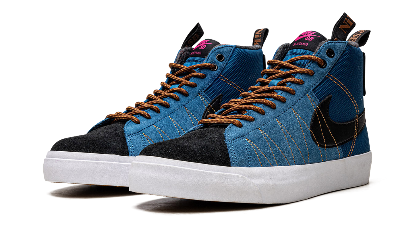 SB Blazer Mid PRM