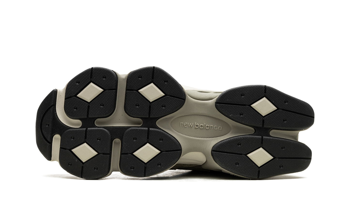 9060 "Covert Green" U9060JGC