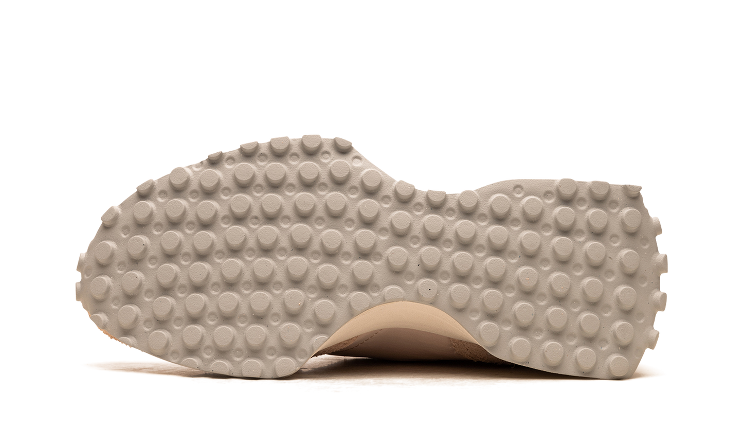 327 "Pink / Beige" U327LN