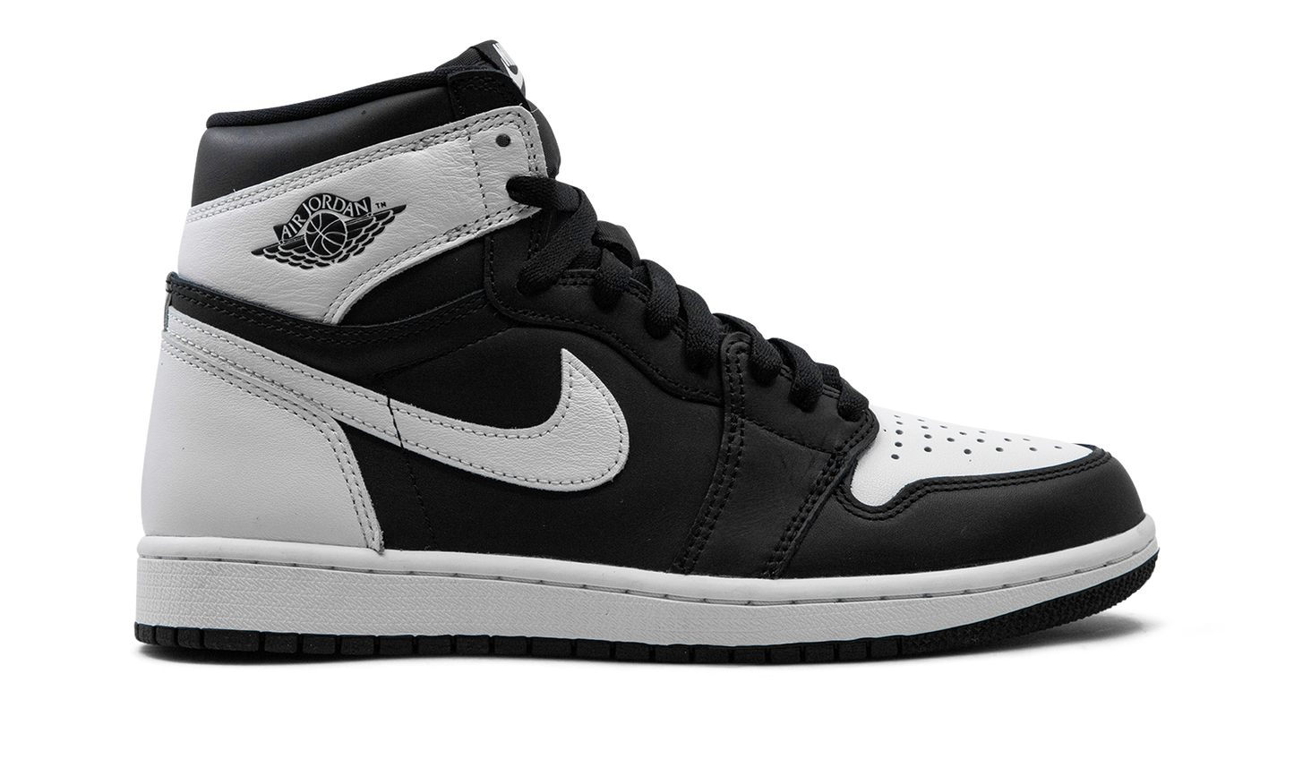 Air Jordan 1 Retro High OG "Reverse Panda" DZ5485 010