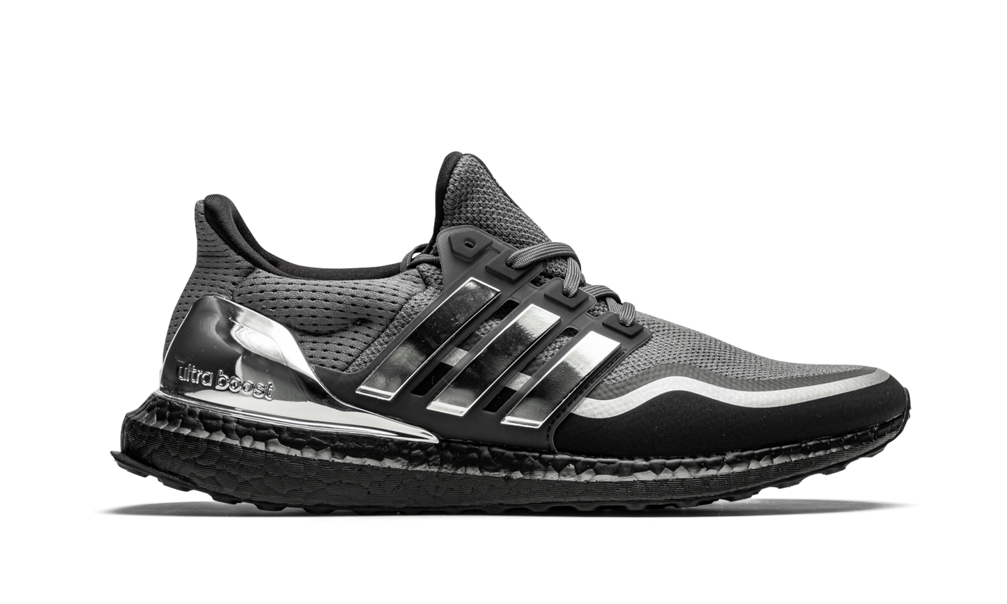 Ultraboost MTL "Silver Metallic" EG8103