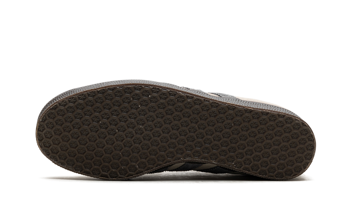 Gazelle "Putty Grey" IG2098