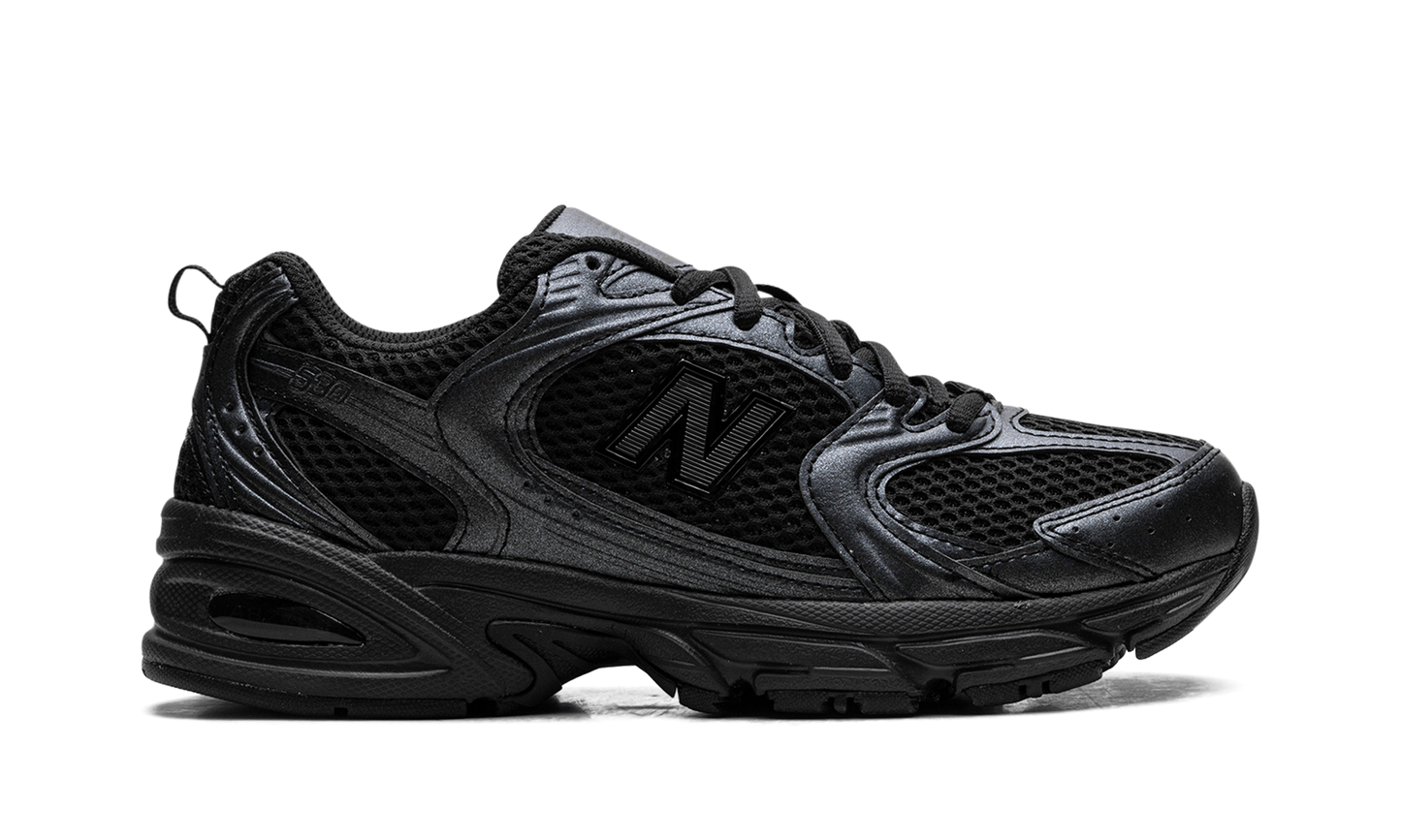 530 "Black Dark Grey" MR530PB