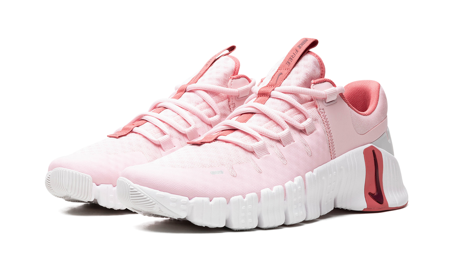 Free Metcon 5 WMNS "Pink Foam" DV3950 603