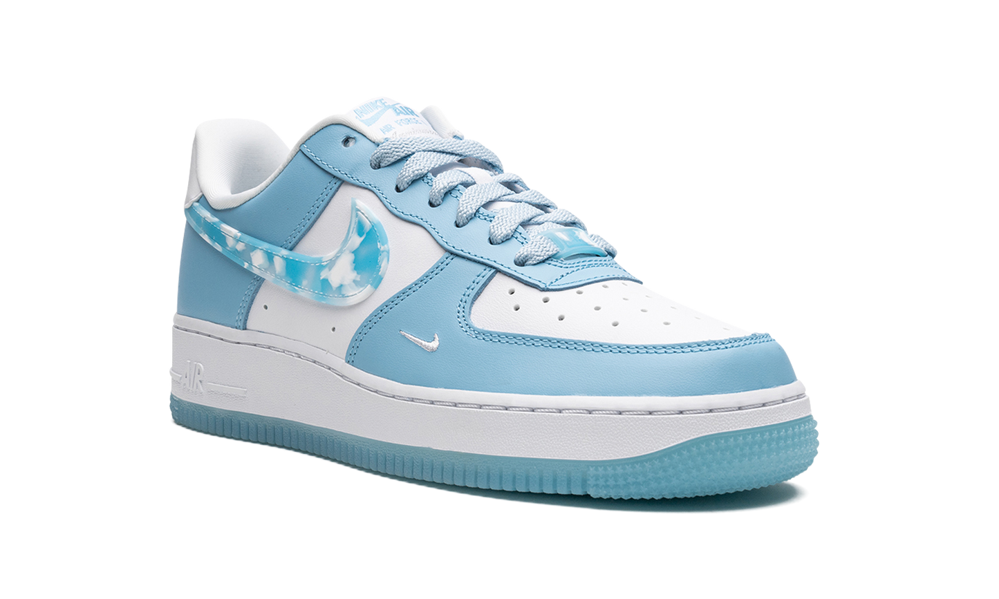 AIR FORCE 1 '07 LX MNS WMNS "Nail Art White Blue"