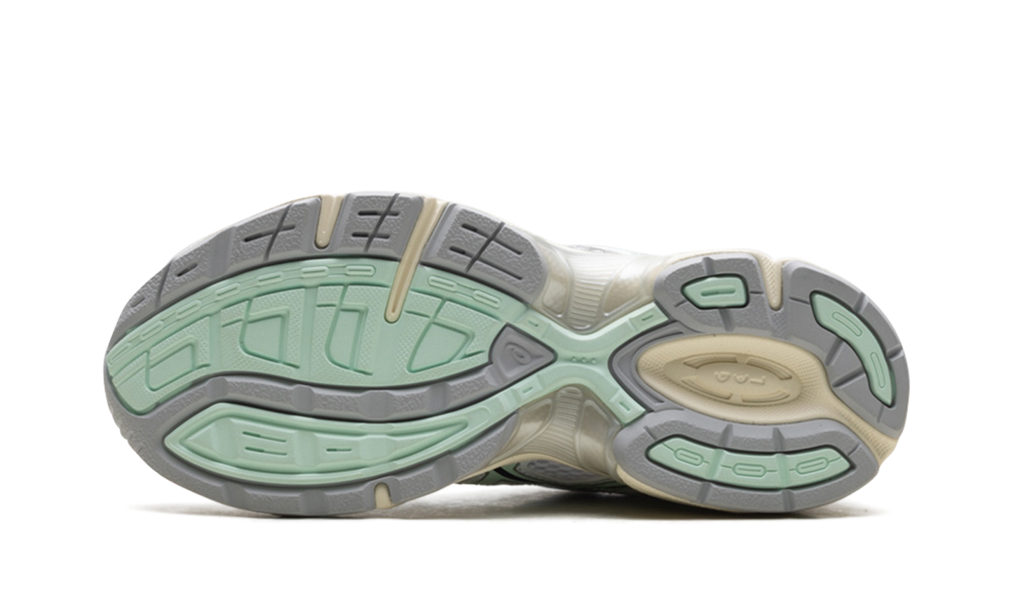 Gel-1130 WMNS "White Mint Tint" 1202A164 120