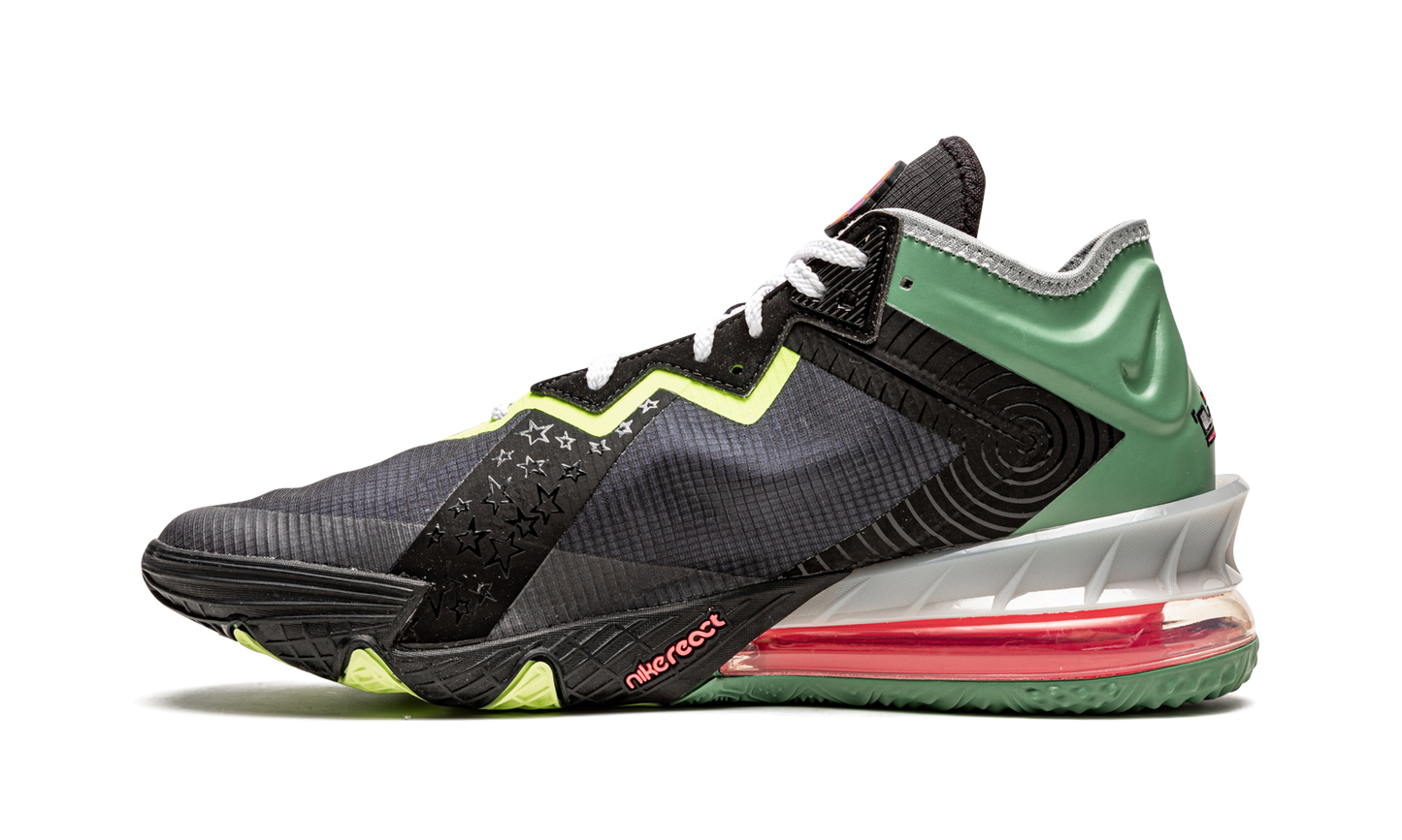 LeBron 18 Low "Bugs vs Marvin" CV7562 005