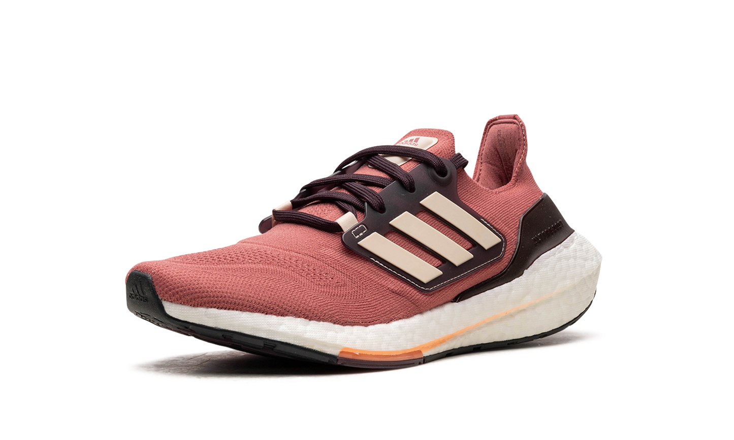 ULTRABOOST 22 WMNS "Wonder Red Bliss Orange"