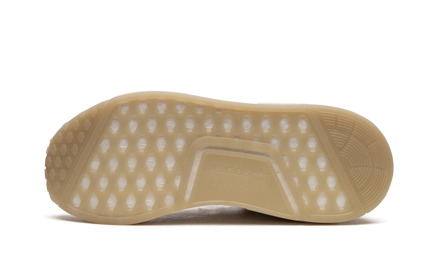 NMD_R1 W "Keni Harrison" GW8899