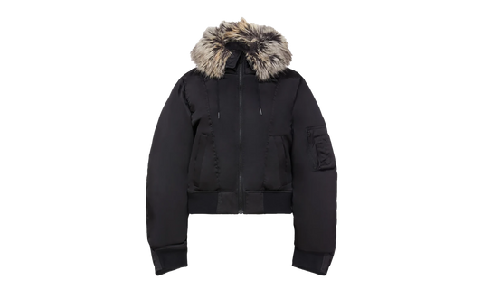 Fur Bomber WMNS "Black" AO4597