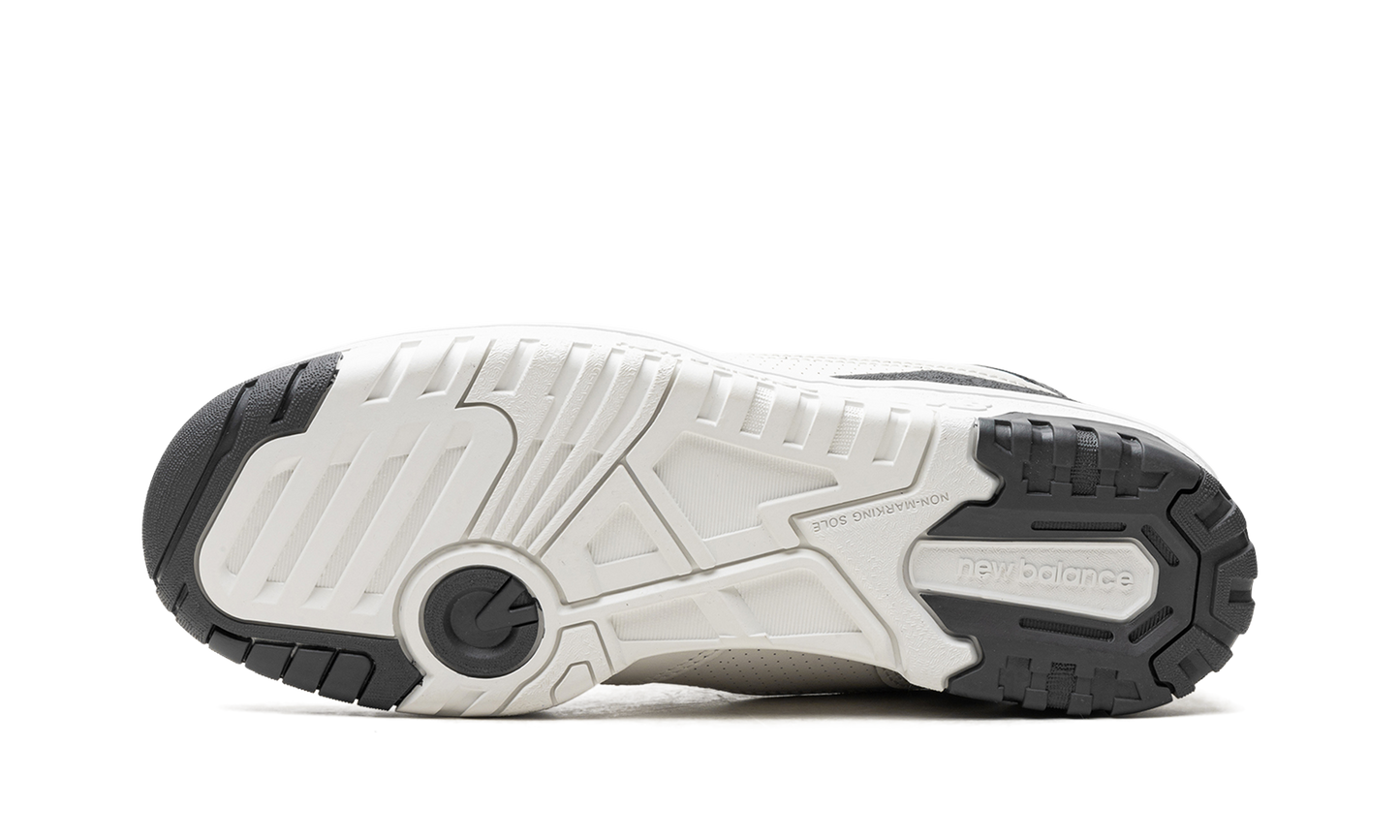 550 WMNS "Sea Salt / Magnet" BBW550BH