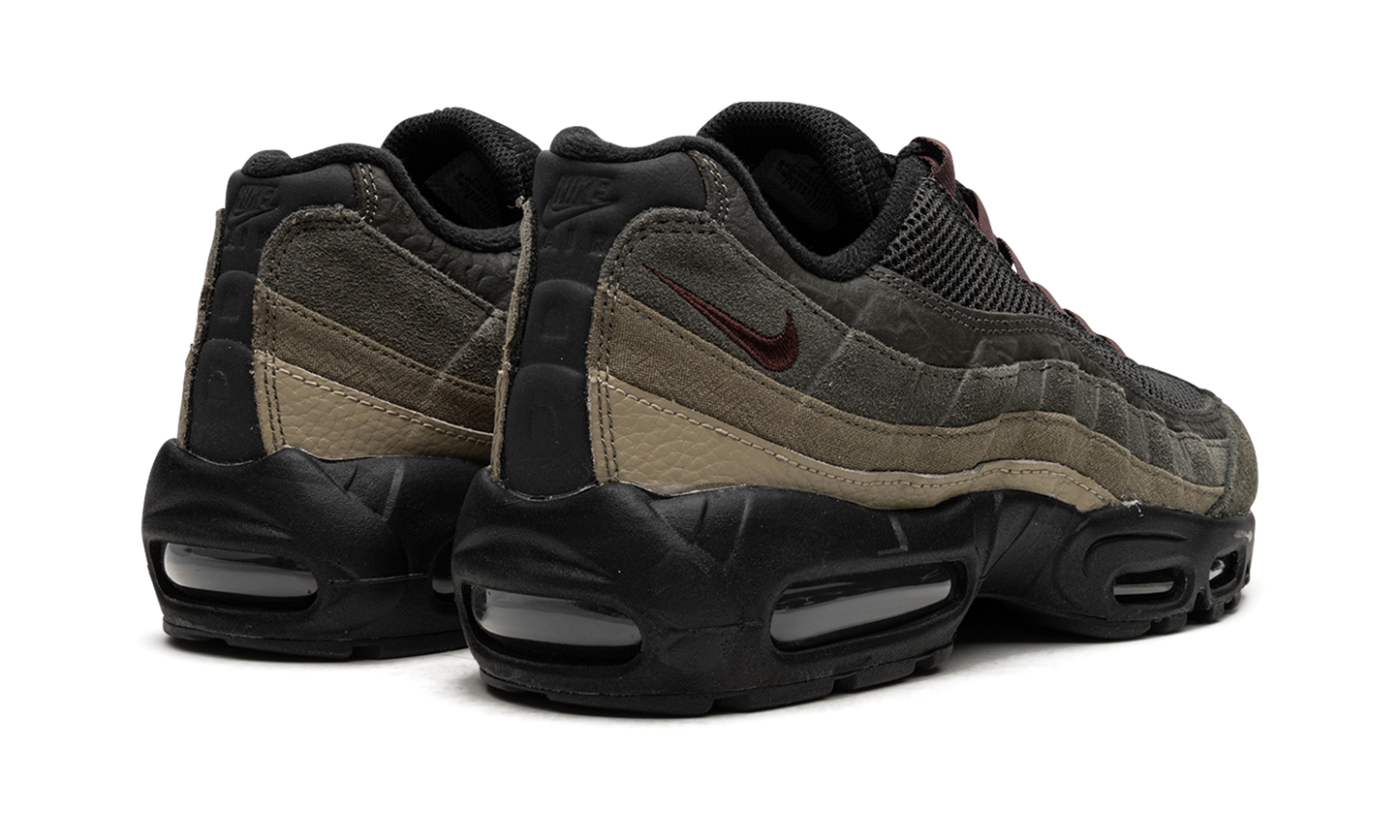 Air Max 95 "Black Earth"
