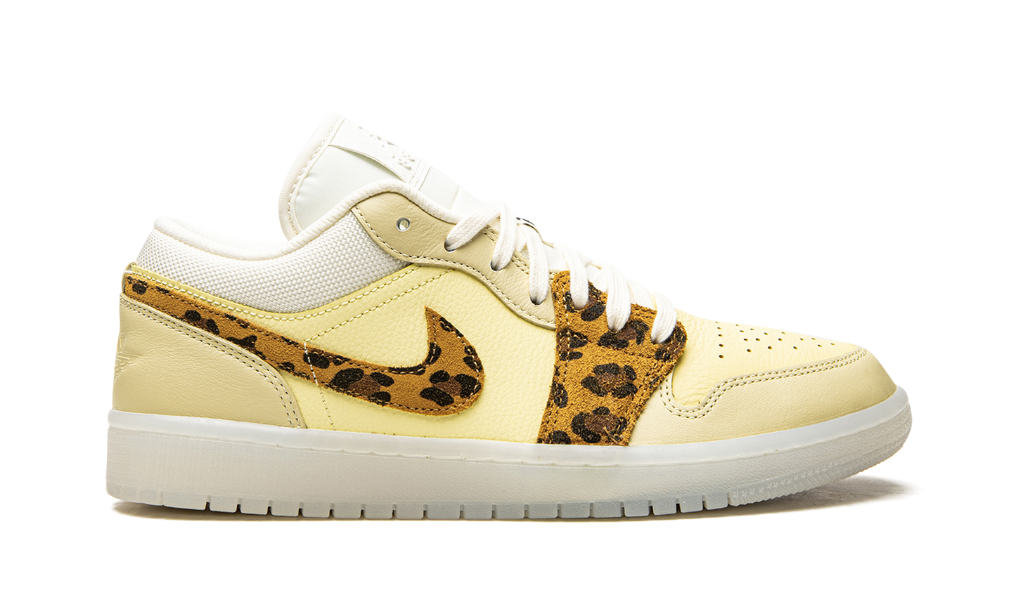 AIR JORDAN 1 LO WMNS "SNKRS Day" DN6998 700