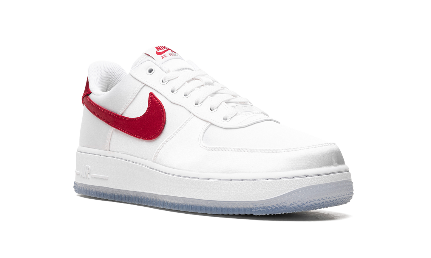 AIR FORCE 1 LO '07 WMNS "Satin White Varsity Red" DX6541 100