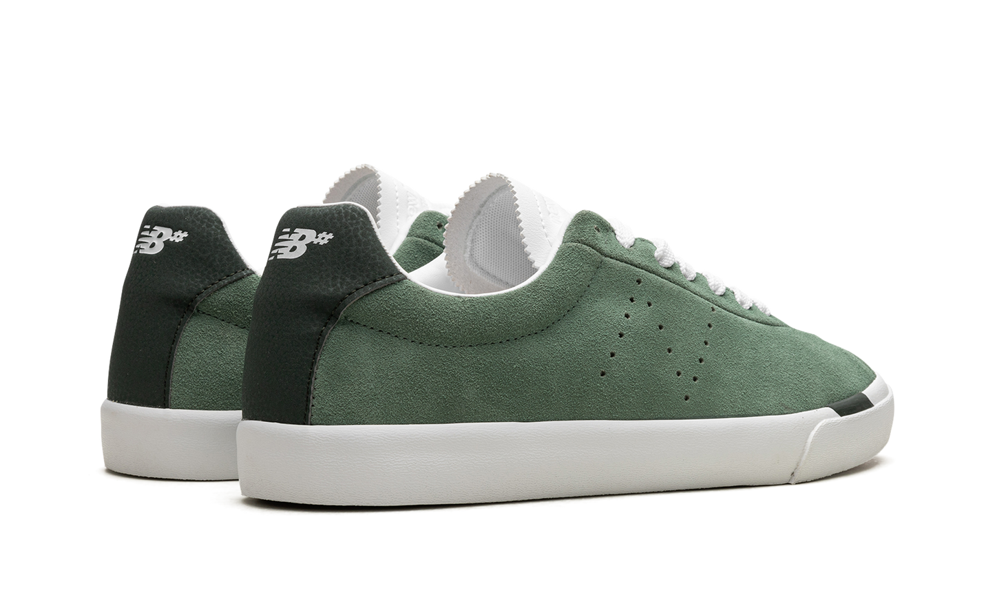 Numeric 22 "Green Suede" NM22SOG