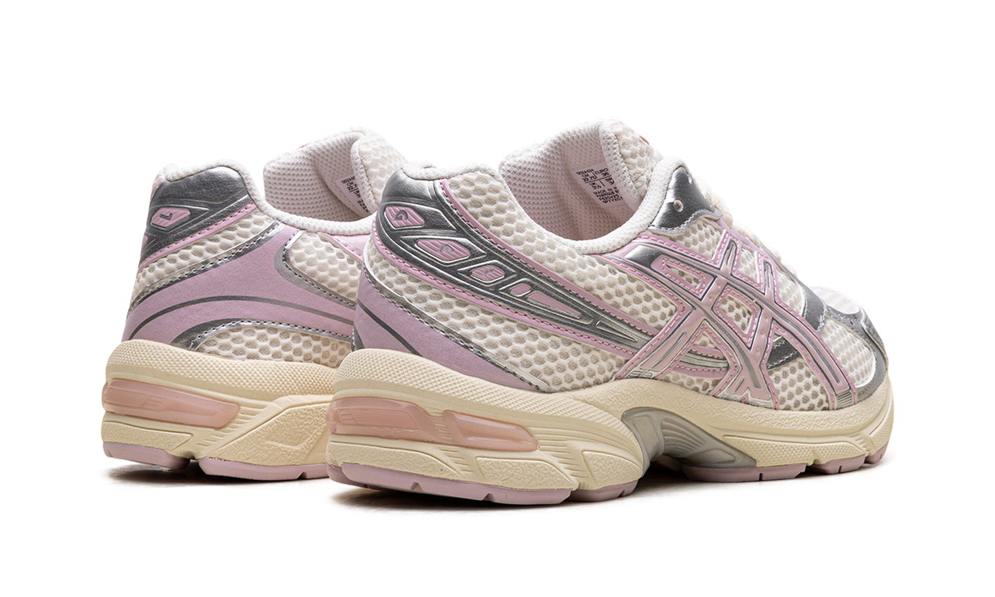 Gel-1130 WMNS "Cream Barely Rose" 1202a534 250